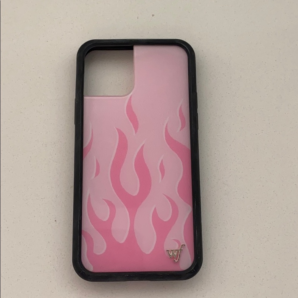 iphone 11 pro pink flames case